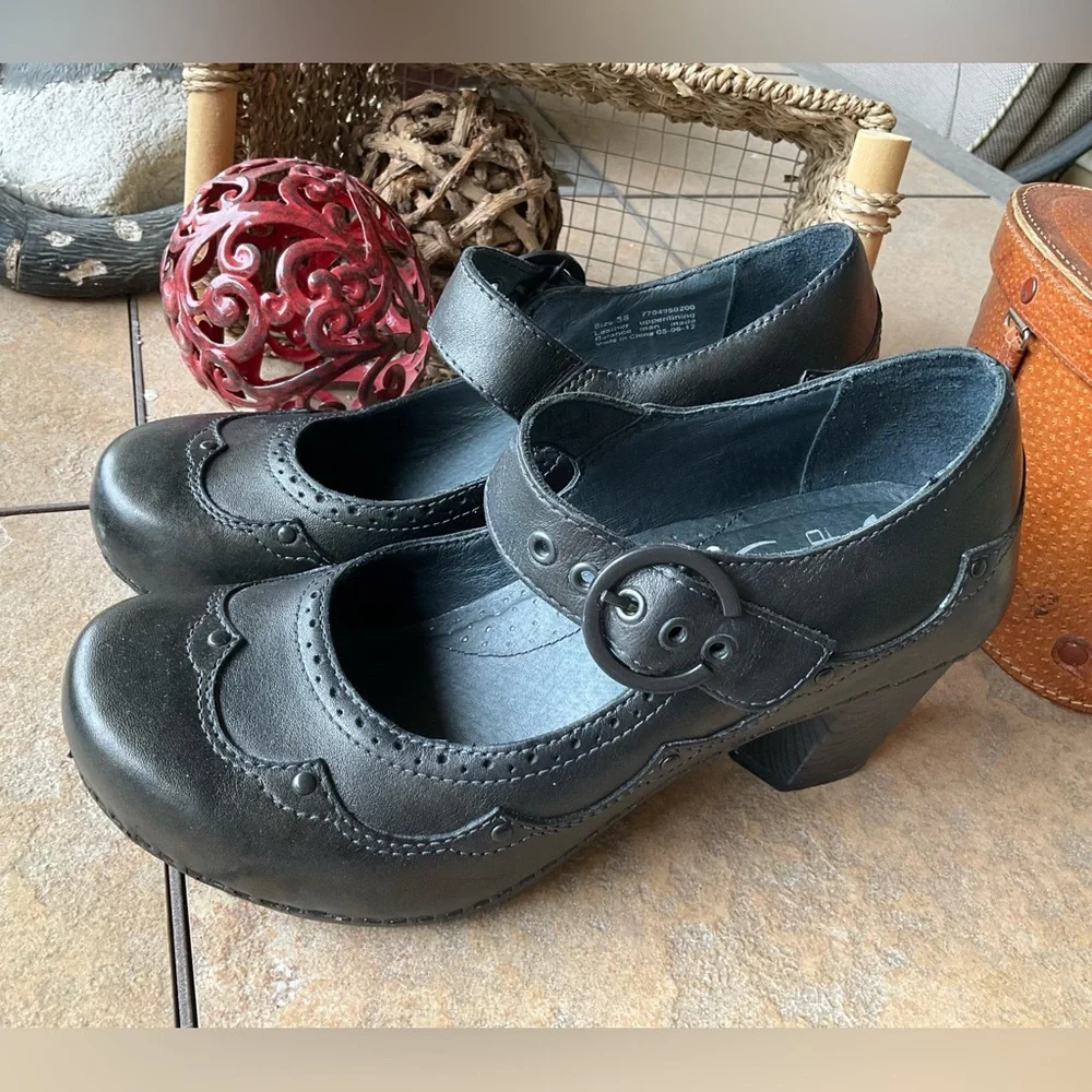 Dansko ‘Nevin’ Heel Clog - Picture 2 of 14